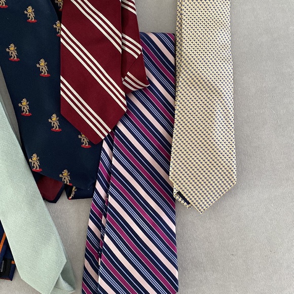 7 silk ties - Picture 4 of 4